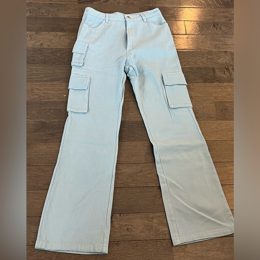 Altar’d State BLUE Cargo Flare Jeans XS NEW